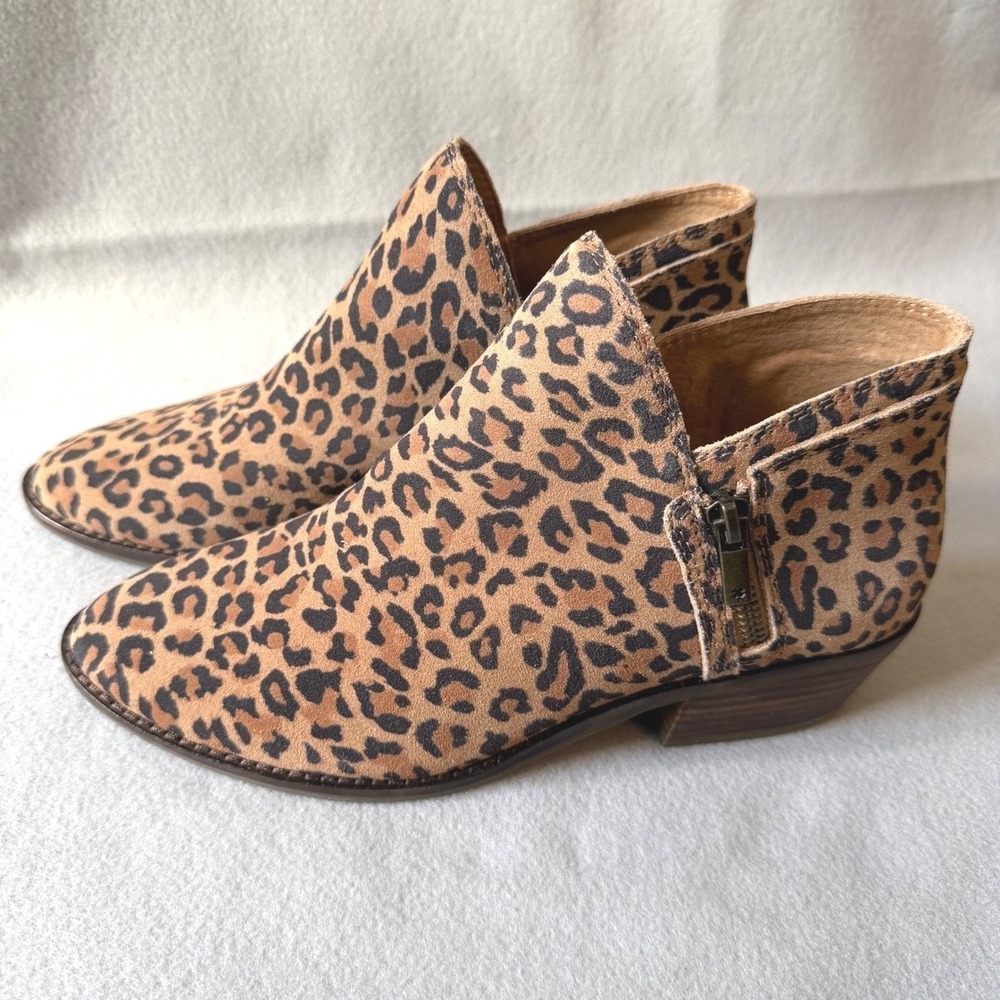 Lucky Brand Basel Leopard Print Suede Ankle Booties Brown Tan Size 8.5 M 39